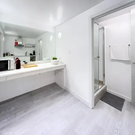 아파트 Mbird Riviera Flat 1 *