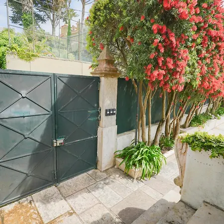 Mbird Riviera Flat 1 Estoril